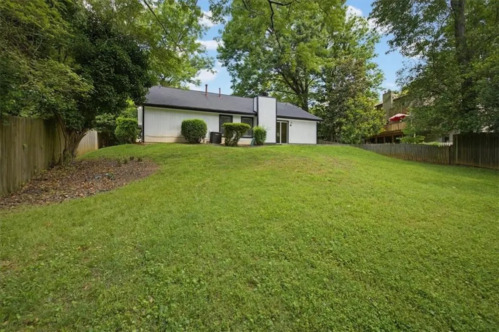 120 Softwood Circle Roswell, GA 30076