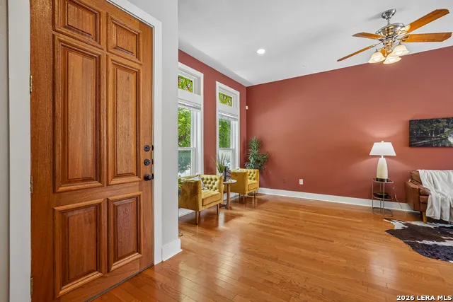 400 E GUENTHER ST #2202 Unit 2202 San Antonio, TX 78210
