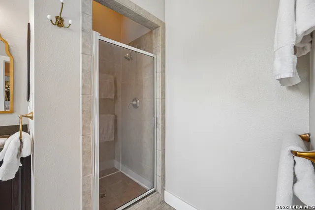 400 E GUENTHER ST #2202 Unit 2202 San Antonio, TX 78210