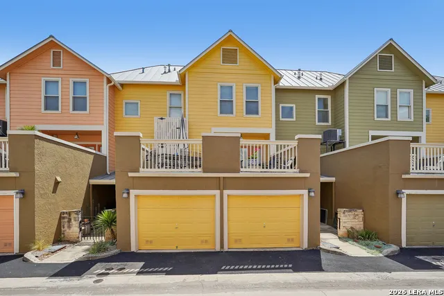 400 E GUENTHER ST #2202 Unit 2202 San Antonio, TX 78210