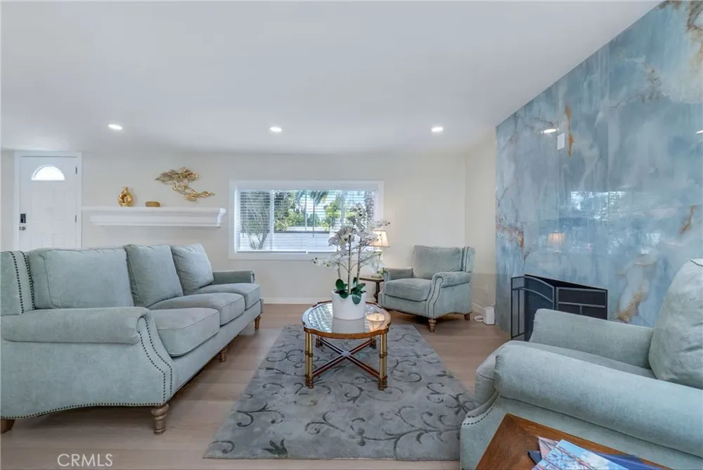 25421 Adriana Mission Viejo, CA 92691
