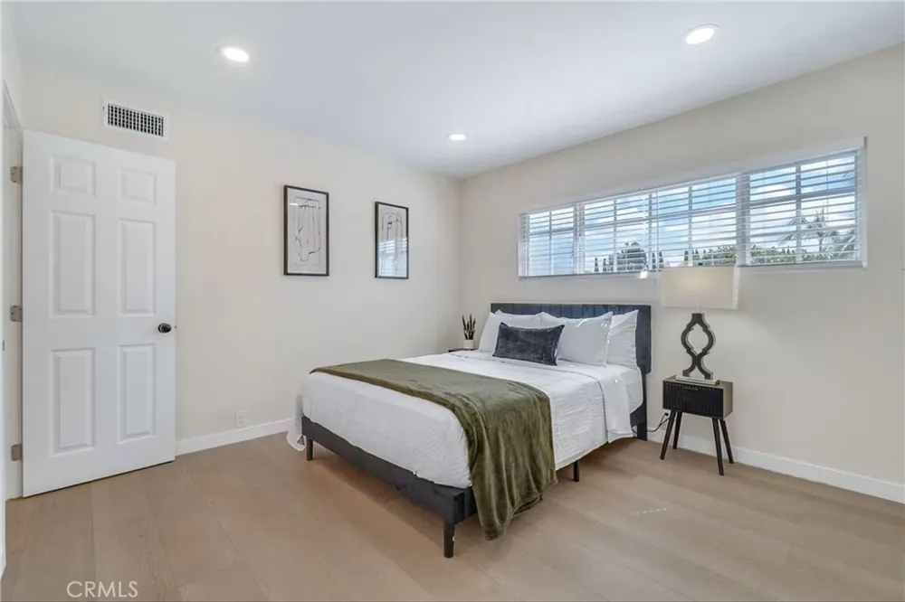 25421 Adriana Mission Viejo, CA 92691