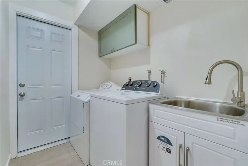 25421 Adriana Mission Viejo, CA 92691