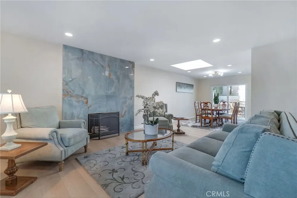 25421 Adriana Mission Viejo, CA 92691