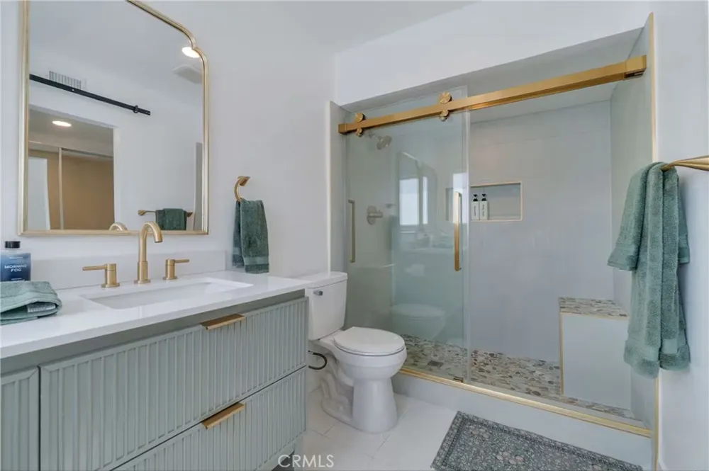 25421 Adriana Mission Viejo, CA 92691