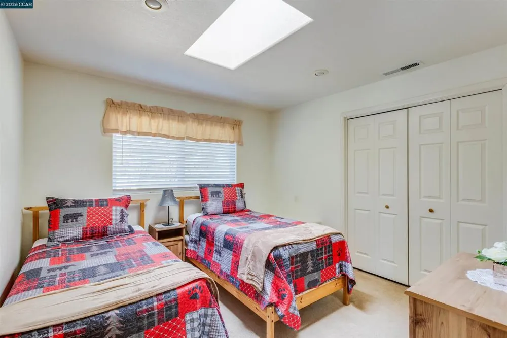 19112 Dyer Ct Groveland, CA 95321