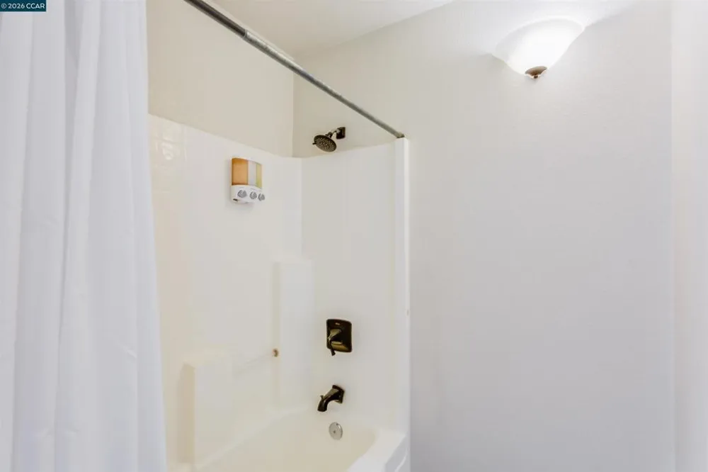 19112 Dyer Ct Groveland, CA 95321