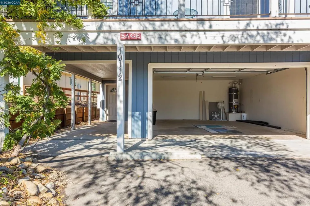 19112 Dyer Ct Groveland, CA 95321