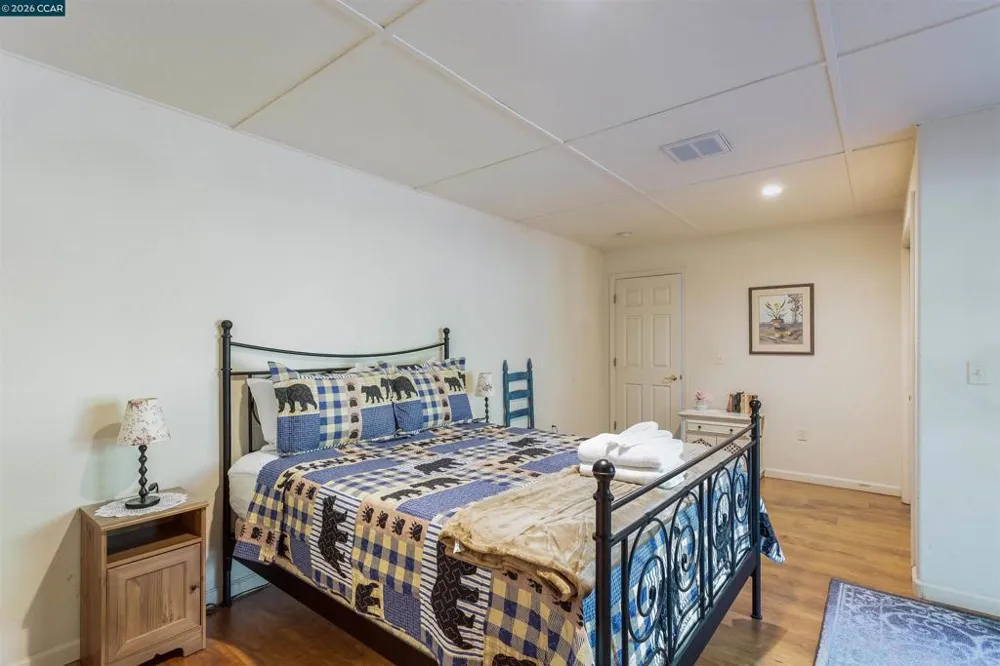 19112 Dyer Ct Groveland, CA 95321