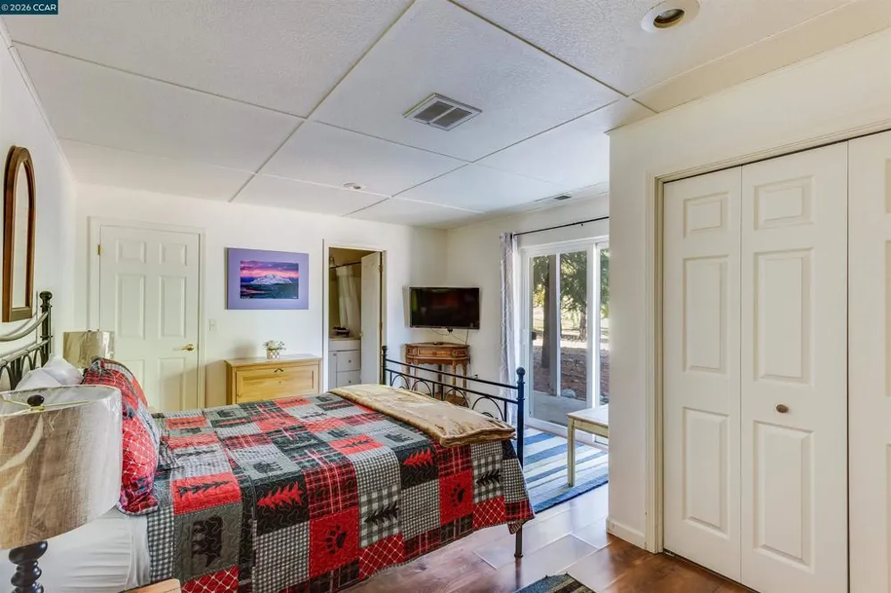 19112 Dyer Ct Groveland, CA 95321