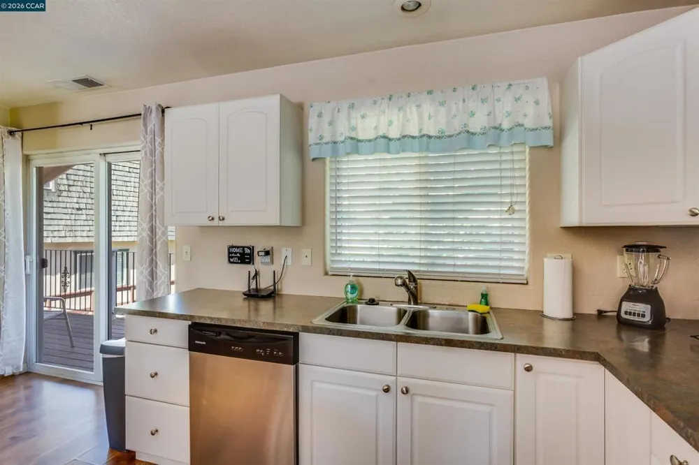 19112 Dyer Ct Groveland, CA 95321