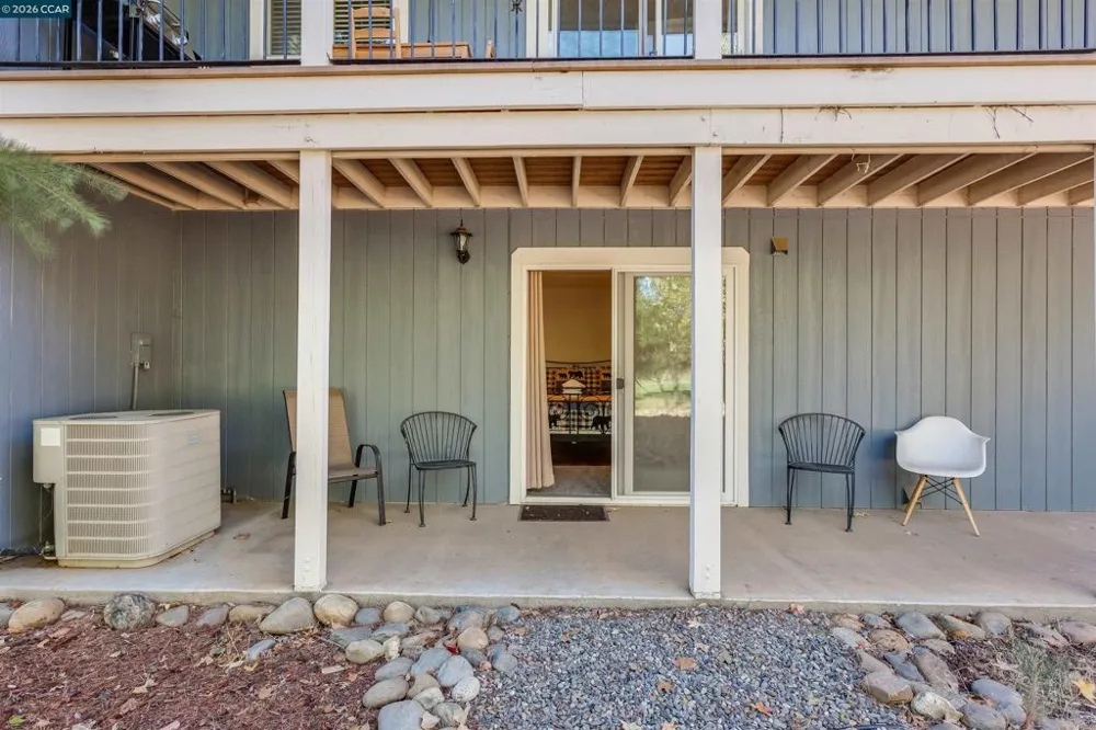 19112 Dyer Ct Groveland, CA 95321
