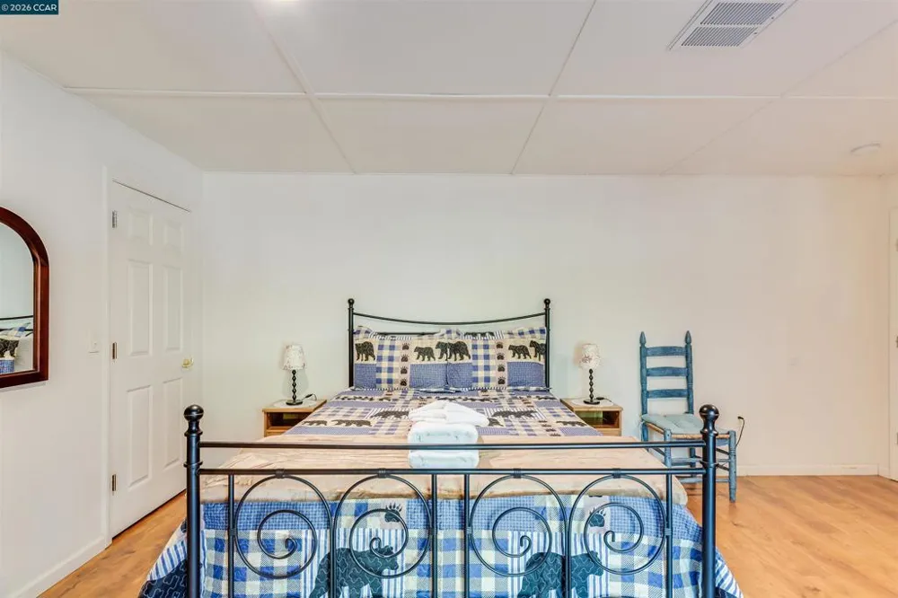 19112 Dyer Ct Groveland, CA 95321