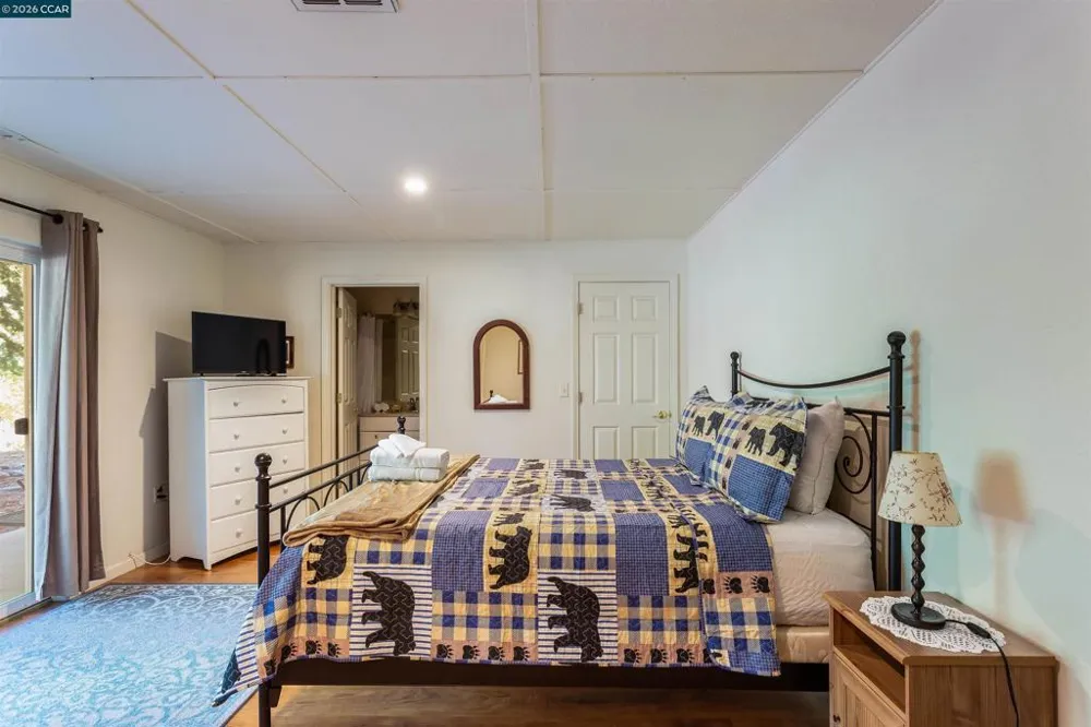 19112 Dyer Ct Groveland, CA 95321