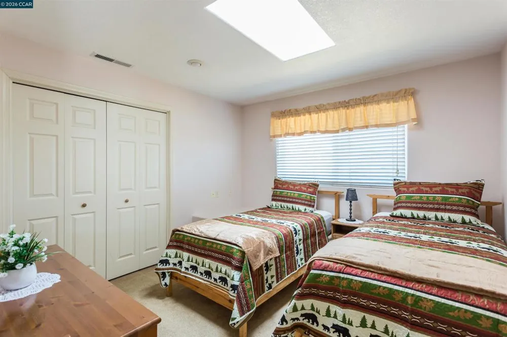 19112 Dyer Ct Groveland, CA 95321