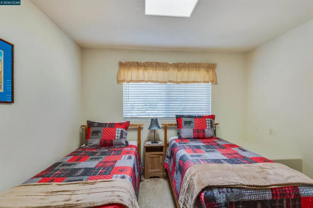19112 Dyer Ct Groveland, CA 95321