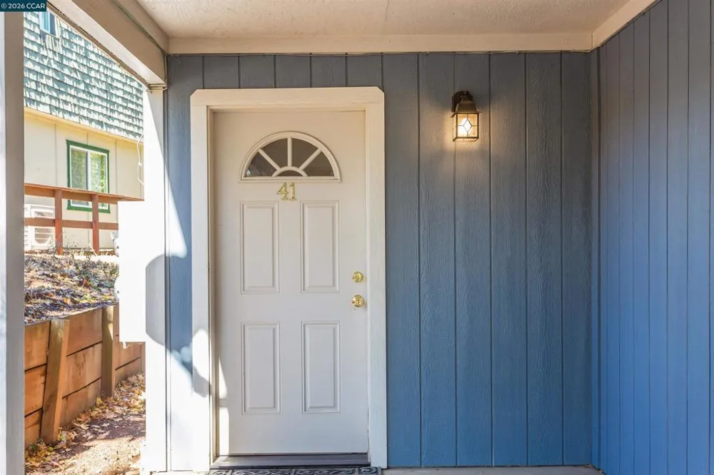 19112 Dyer Ct Groveland, CA 95321