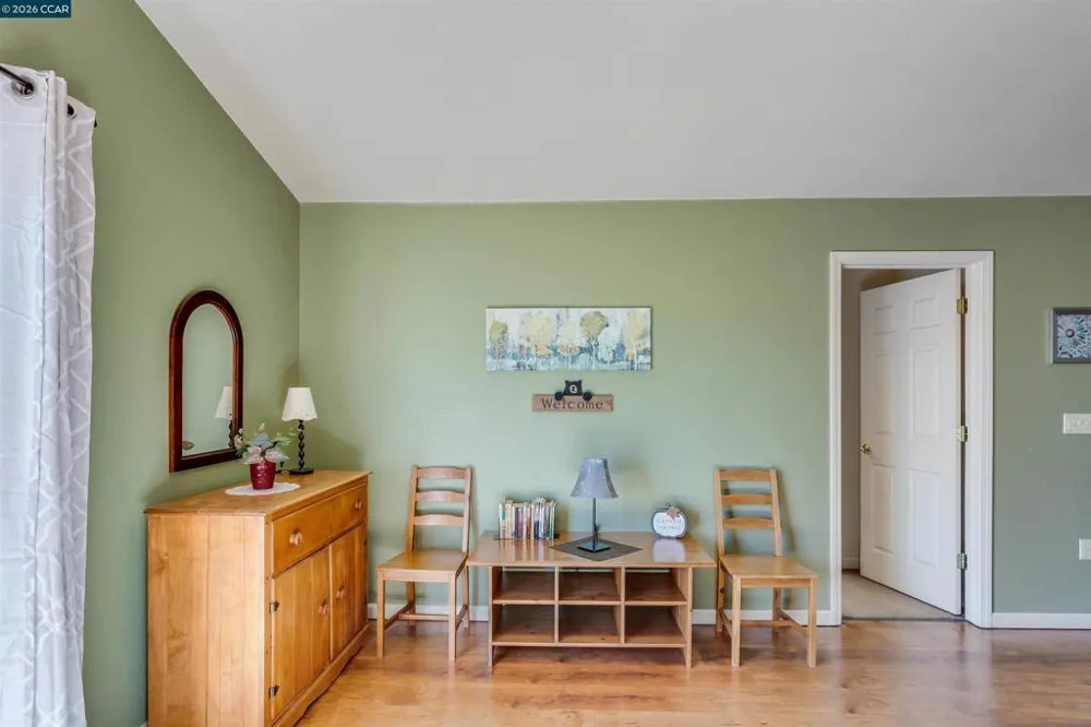 19112 Dyer Ct Groveland, CA 95321