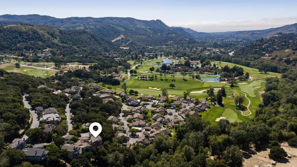 10172 Oakwood Circle Carmel, CA 93923
