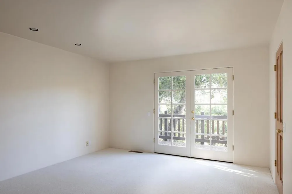 10172 Oakwood Circle Carmel, CA 93923