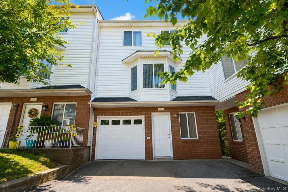 64 Amanda Court Staten Island, NY 10312