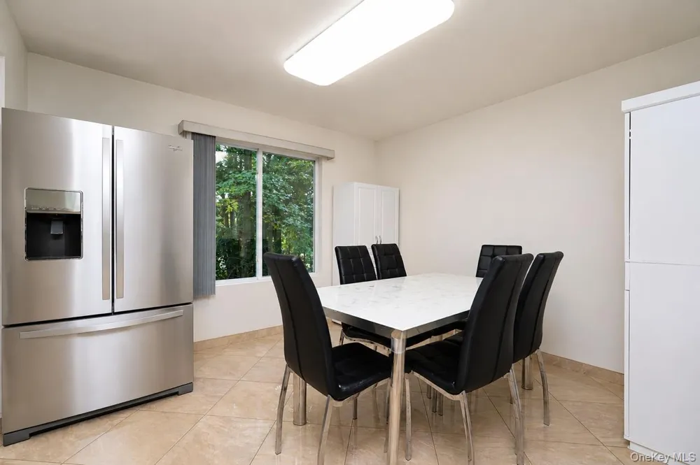 64 Amanda Court Staten Island, NY 10312