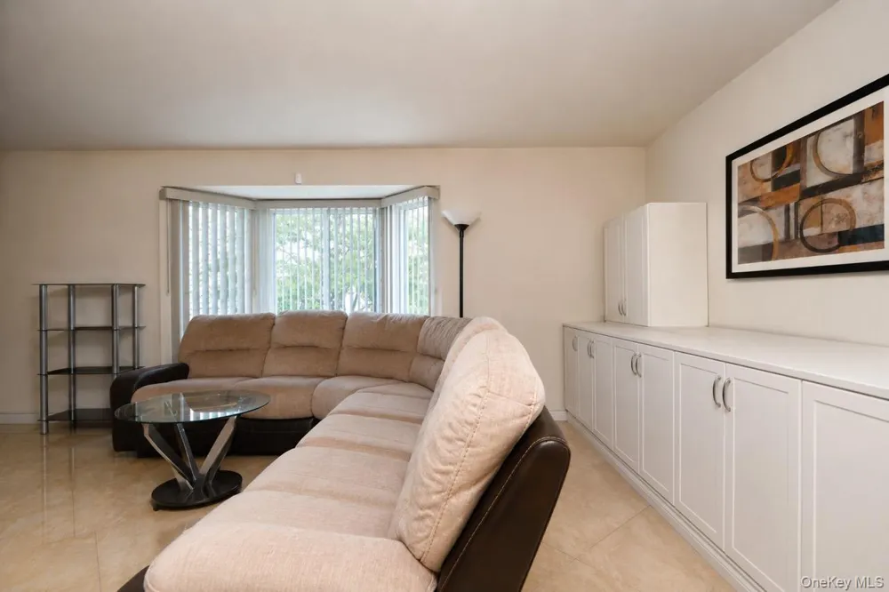 64 Amanda Court Staten Island, NY 10312