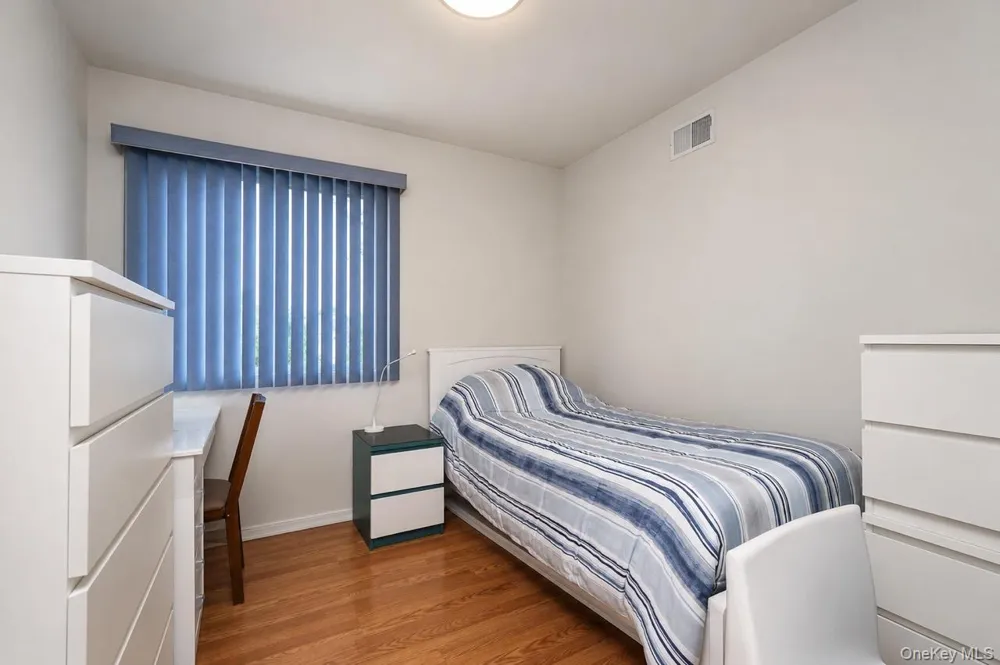 64 Amanda Court Staten Island, NY 10312