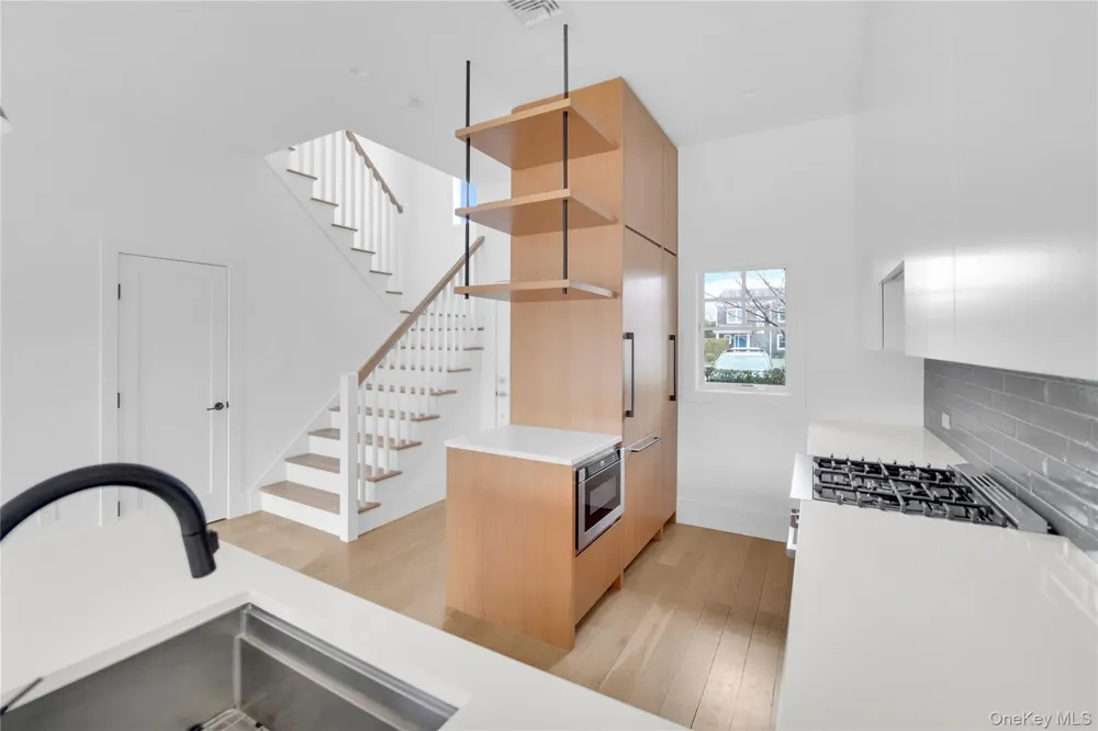 68 Foster Avenue #4 Hampton Bays, NY 11946
