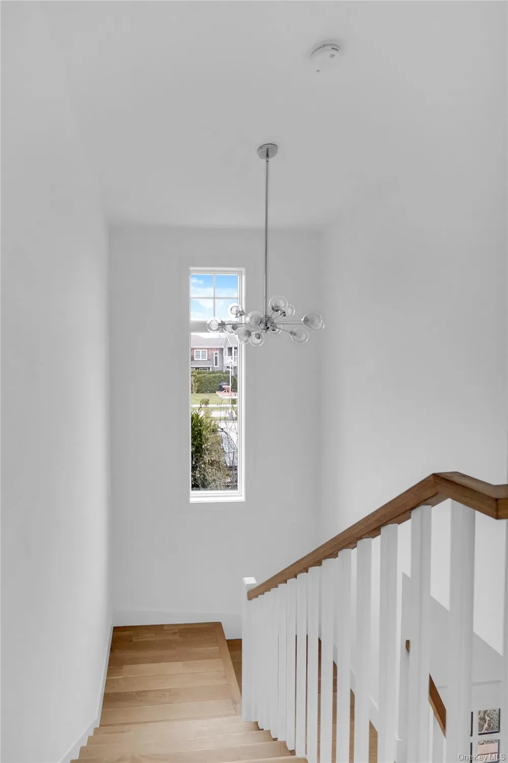 68 Foster Avenue #4 Hampton Bays, NY 11946