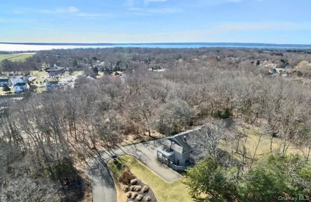 81 Manor Lane Jamesport, NY 11947