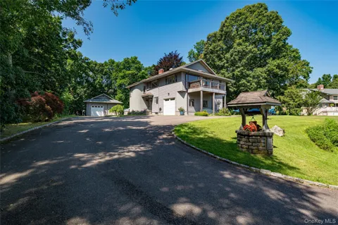 81 Manor Lane