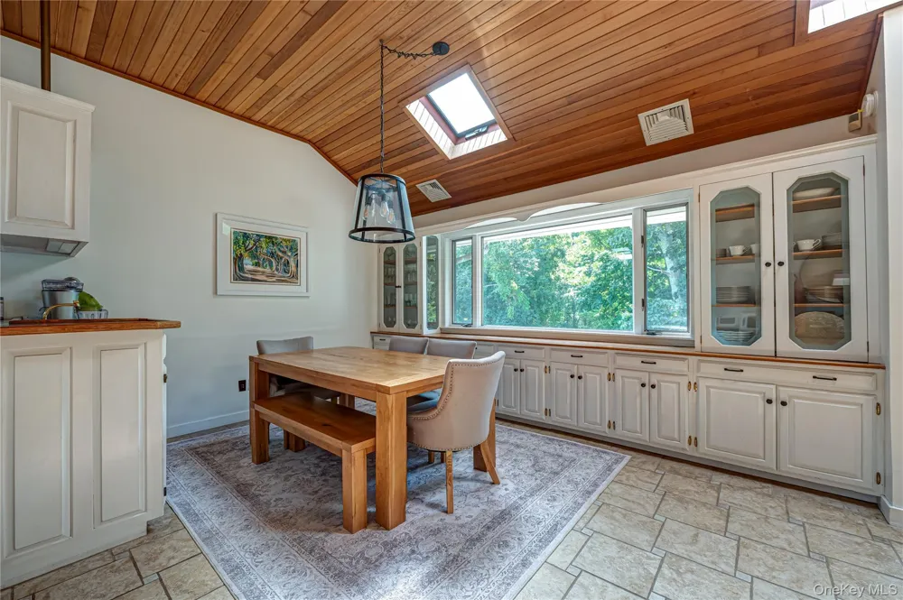 81 Manor Lane Jamesport, NY 11947