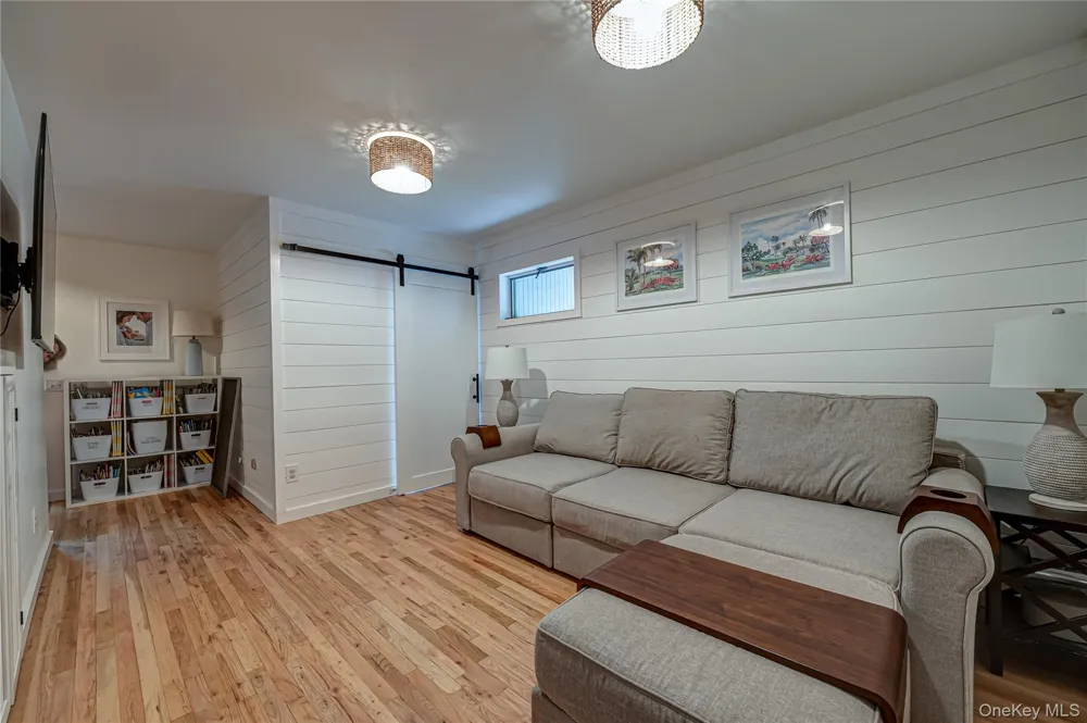 81 Manor Lane Jamesport, NY 11947