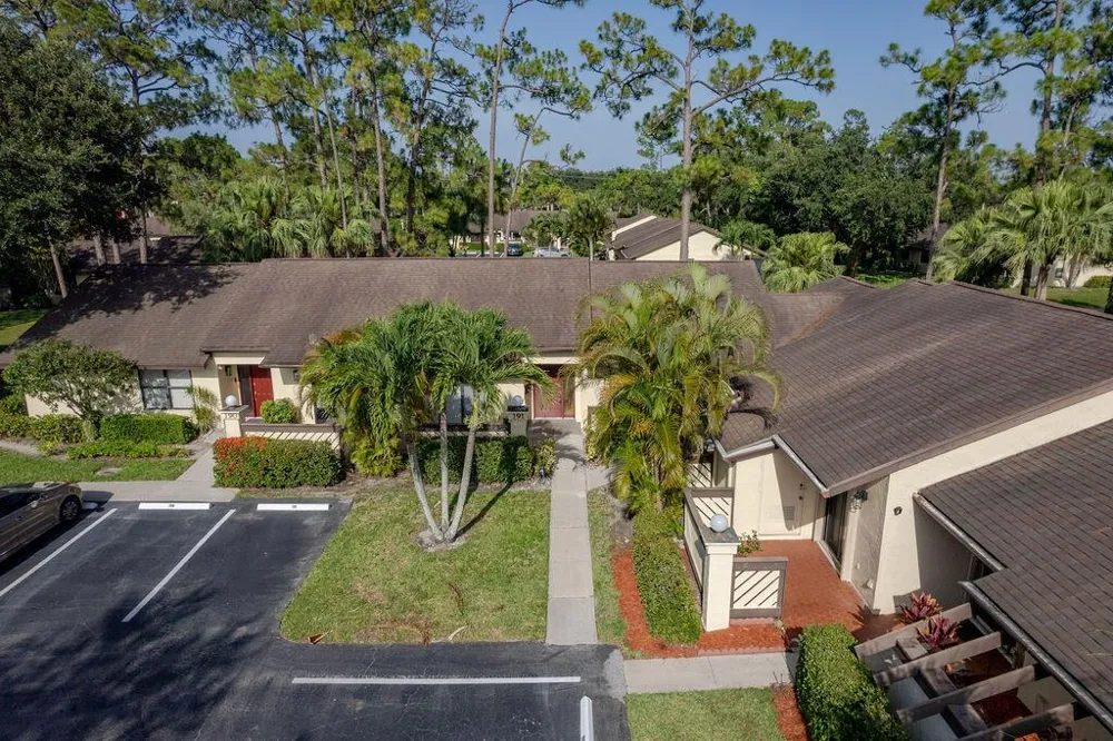 191 Mastic Tree Court Royal Palm Beach, FL 33411