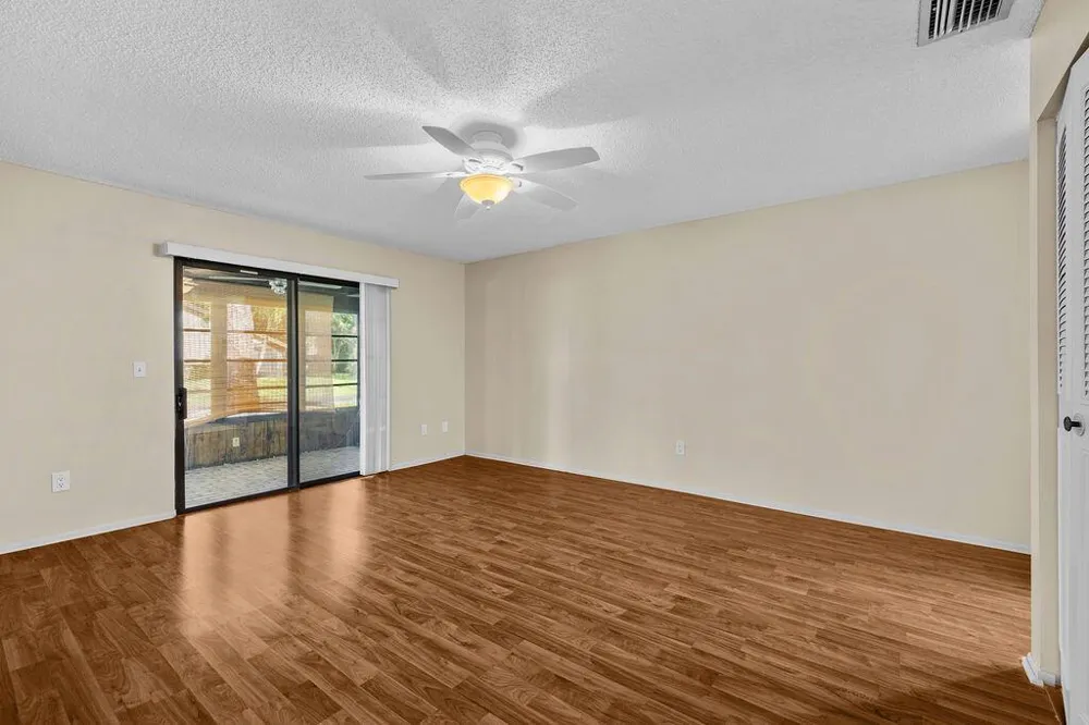 191 Mastic Tree Court Royal Palm Beach, FL 33411
