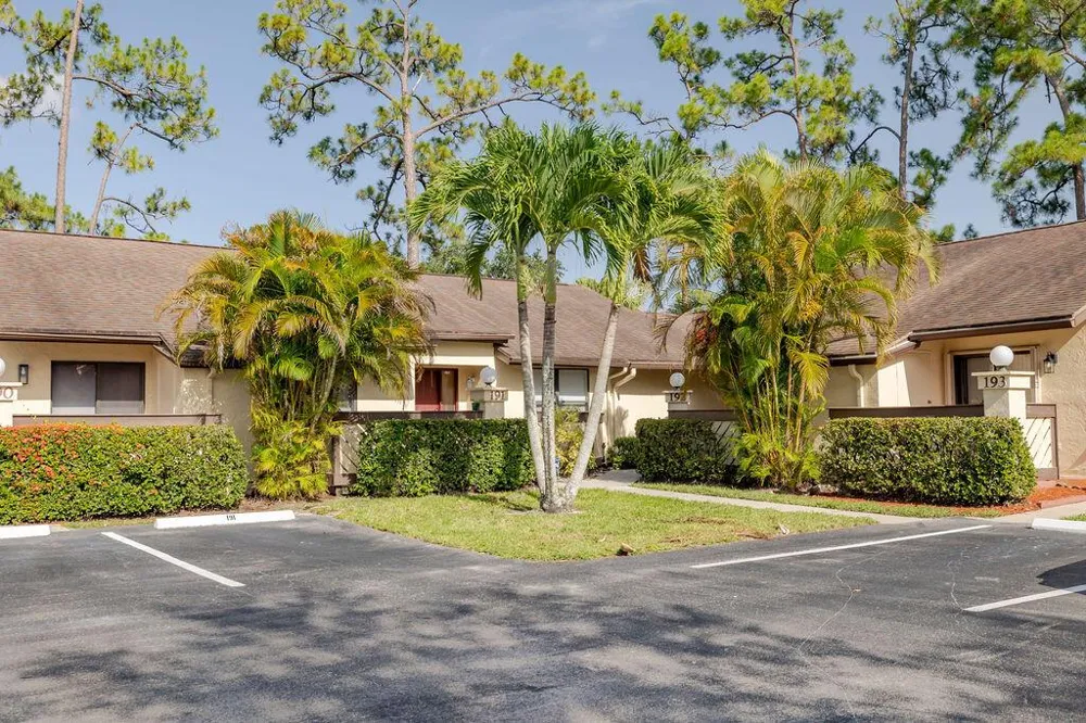 191 Mastic Tree Court Royal Palm Beach, FL 33411
