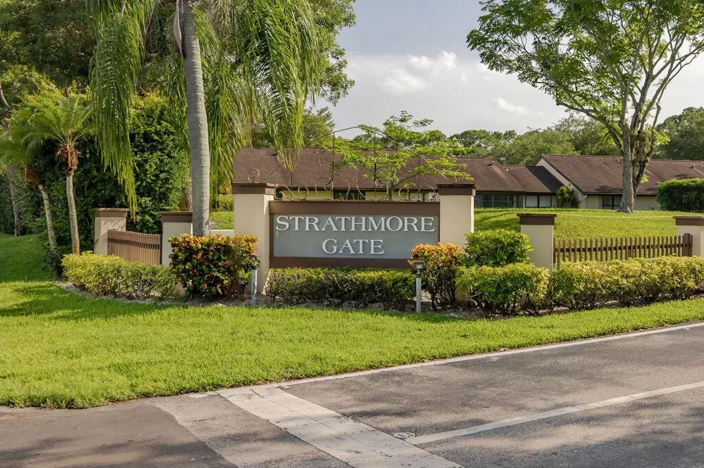 191 Mastic Tree Court Royal Palm Beach, FL 33411