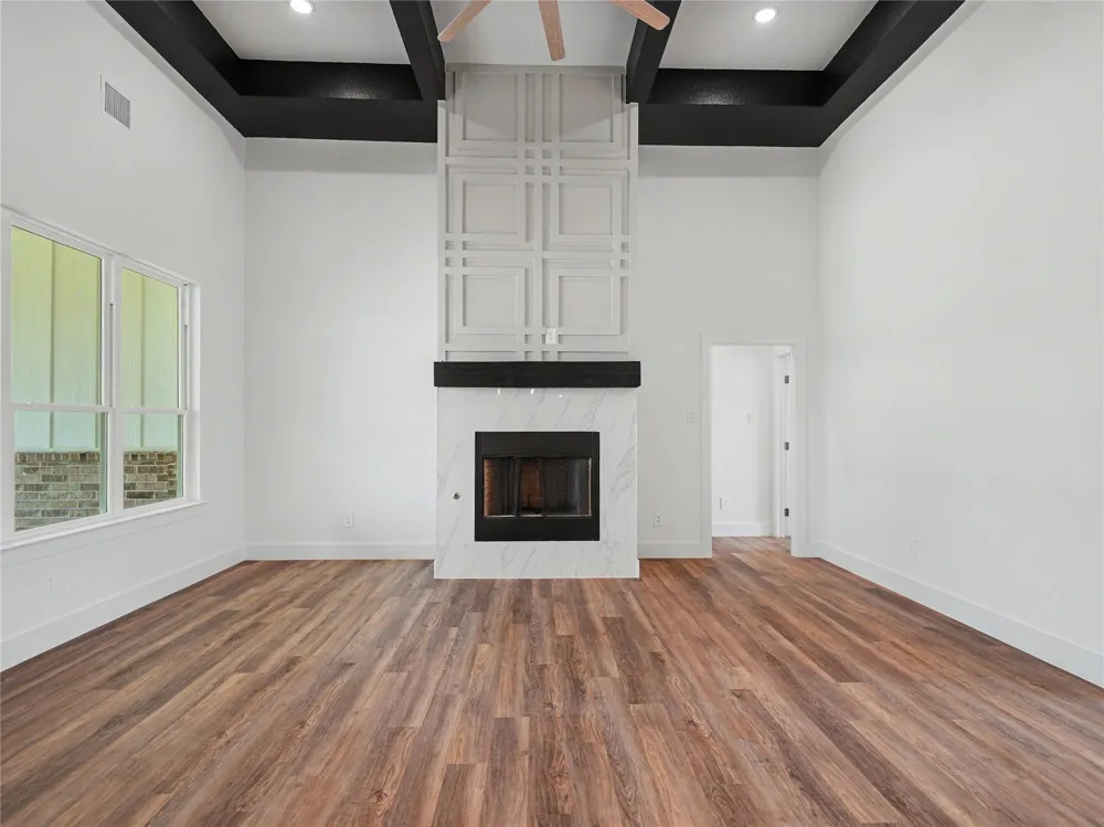 328 Slimp Bluff Avenue Azle, TX 76020
