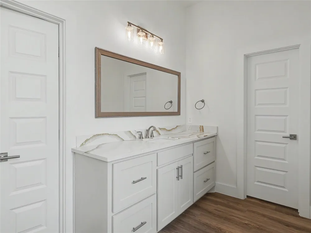 328 Slimp Bluff Avenue Azle, TX 76020