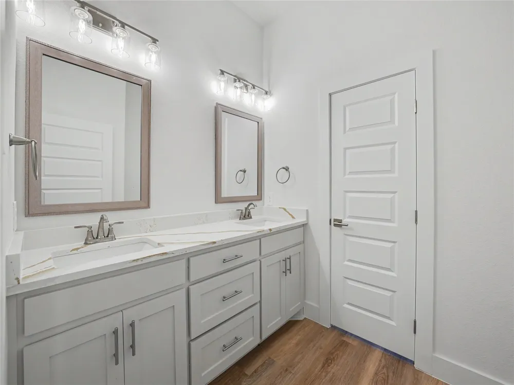 328 Slimp Bluff Avenue Azle, TX 76020
