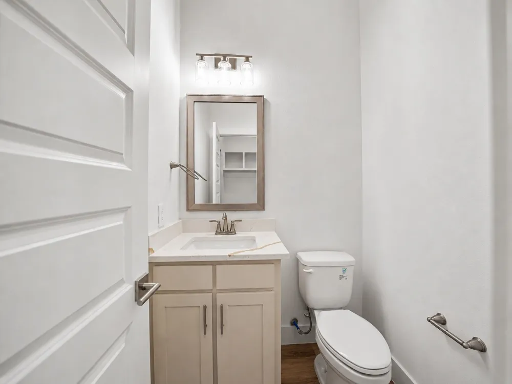 328 Slimp Bluff Avenue Azle, TX 76020