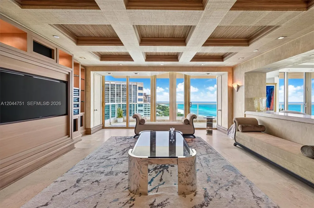 5025 Collins Ave #1103-1104-1105 Miami Beach, FL 33140