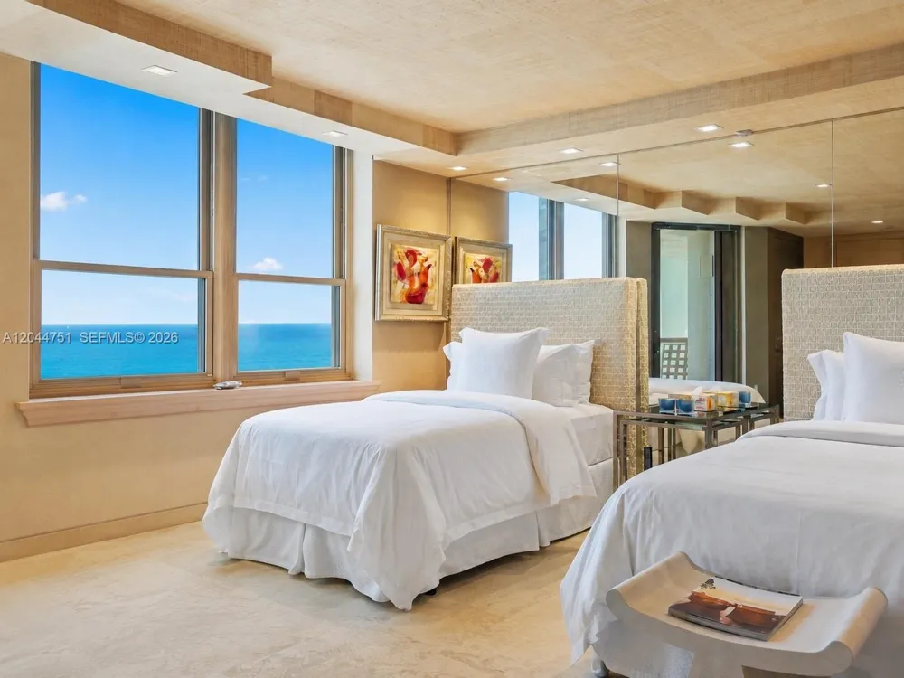5025 Collins Ave #1103-1104-1105 Miami Beach, FL 33140