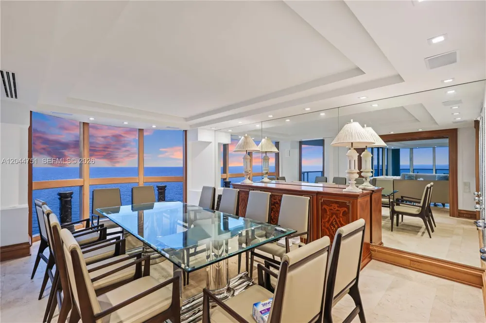 5025 Collins Ave #1103-1104-1105 Miami Beach, FL 33140