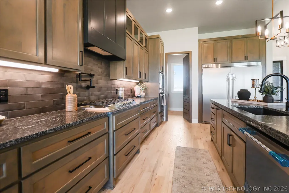 21670 E 112th Place S Broken Arrow, OK 74014