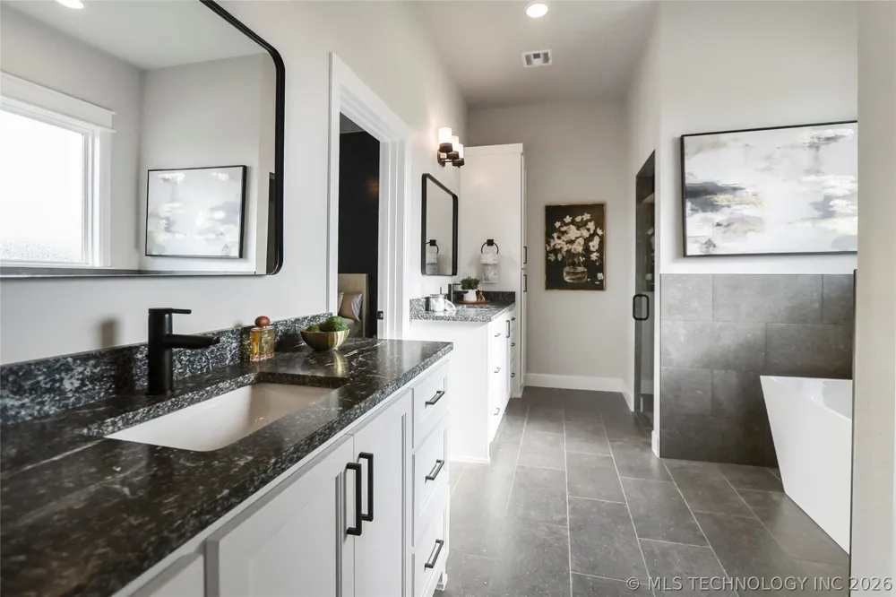 21670 E 112th Place S Broken Arrow, OK 74014