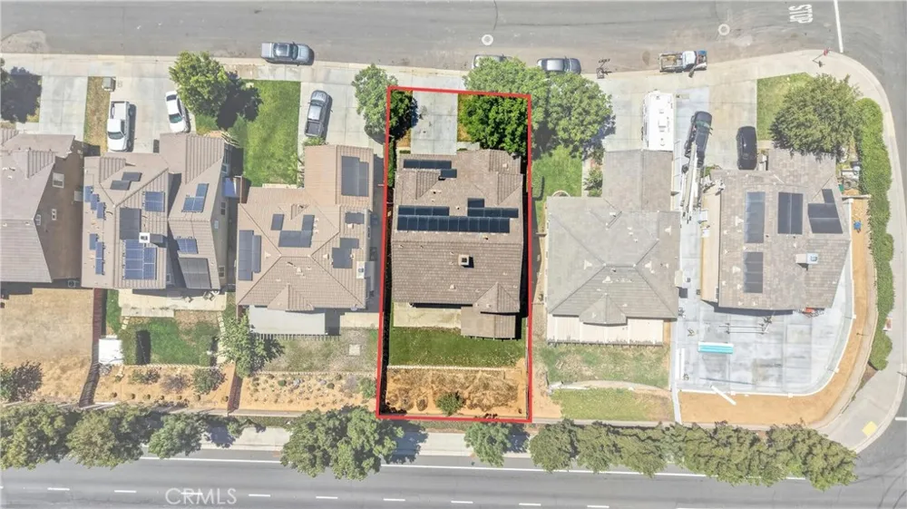 1512 Leland Beaumont, CA 92223