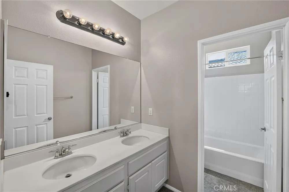 1512 Leland Beaumont, CA 92223