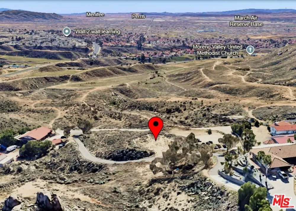 24440 COUNTRY ROAD Moreno Valley, CA 92557